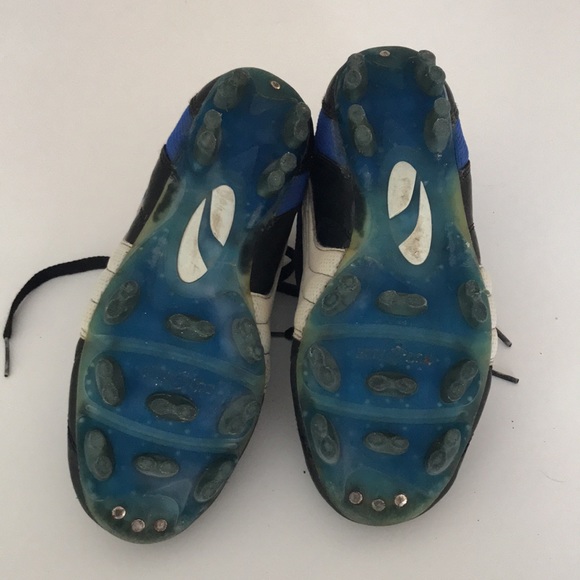 Puma Junior soccer cleats - Picture 4 of 5